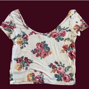 La Hearts Floral Crop Top - Cream and Pink